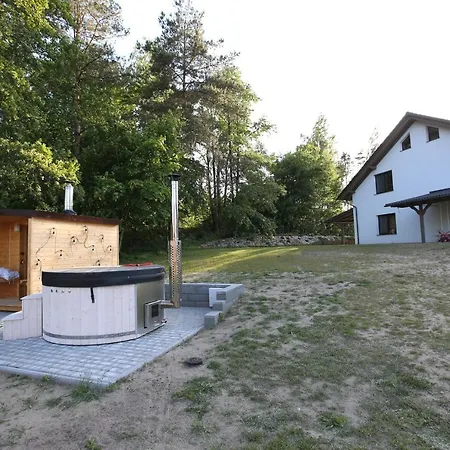 Kaszuby To Tu Holiday home Parchowo
