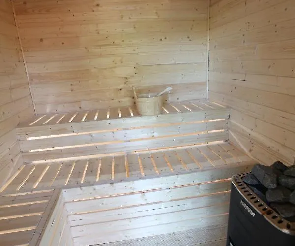 Kaszuby To Tu * Parchowo